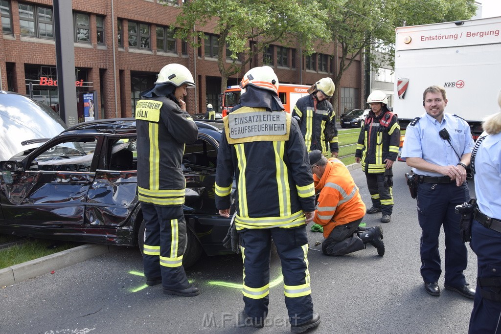 VU PKW Strab Koeln Mitte Caecilienstr Hohe Str P19.JPG - Miklos Laubert